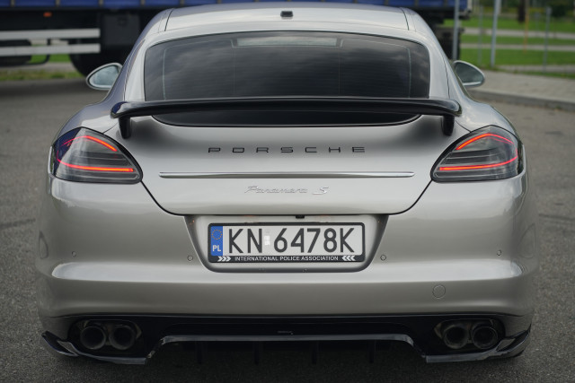 Porsche Panamera 4.8 V8 — zdjęcie 9
