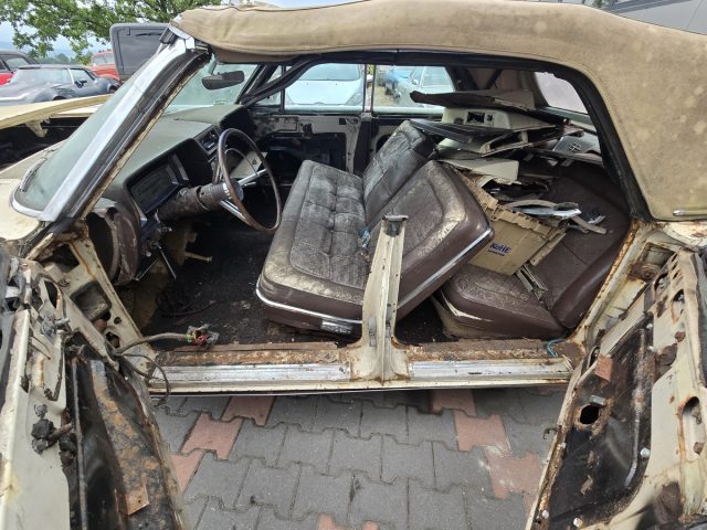 1962 Lincoln Continental 4 dzwiowe kabrio ! Rzadki model ! — zdjęcie 12