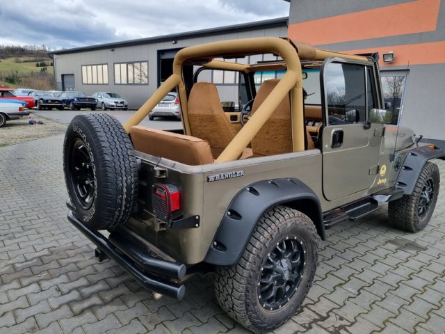 1988 JEEP WRANGLER SAHARA 4x4 — zdjęcie 15