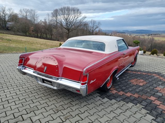 1971 Lincoln Continental Mark III — zdjęcie 17