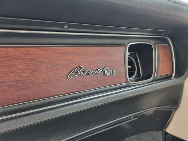 1971 Lincoln Continental Mark III — zdjęcie 48