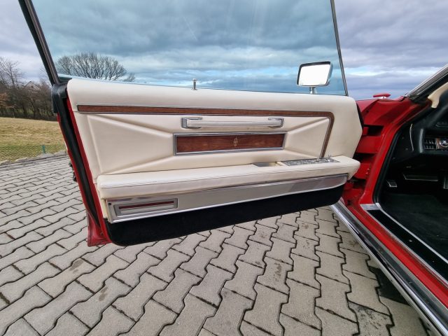 1971 Lincoln Continental Mark III — zdjęcie 7