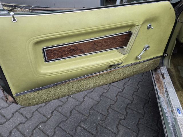 1973 Ford Mustang Cabrio -V8 — zdjęcie 35