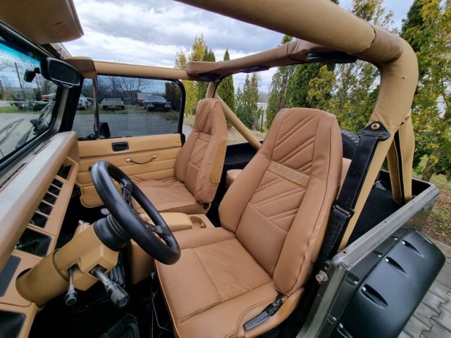 1988 JEEP WRANGLER SAHARA 4x4 — zdjęcie 26