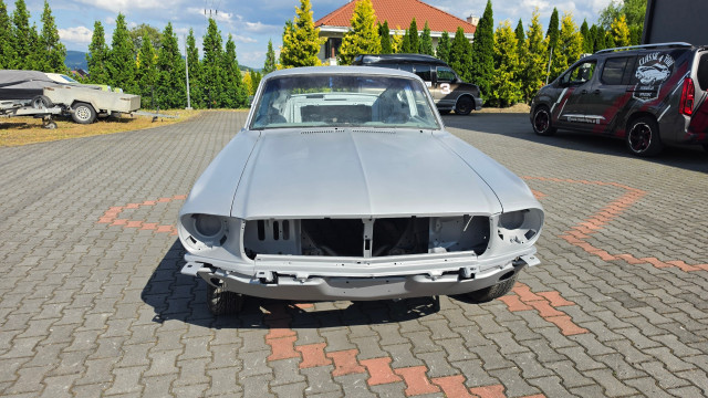 1968 Ford Mustang Fastback V8 — zdjęcie 11