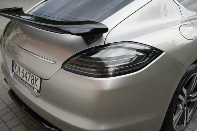 Porsche Panamera 4.8 V8 — zdjęcie 12