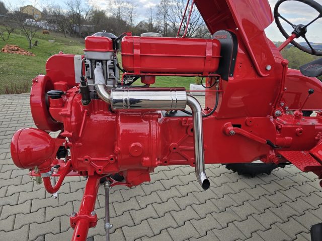1957 Traktor Porsche P111 — zdjęcie 36