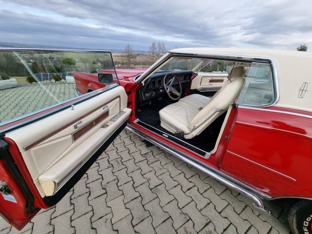 1971 Lincoln Continental Mark III — zdjęcie 8