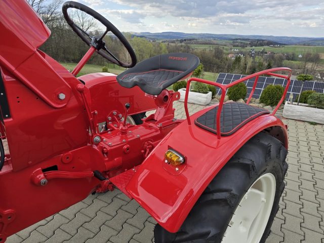 1957 Traktor Porsche P111 — zdjęcie 27